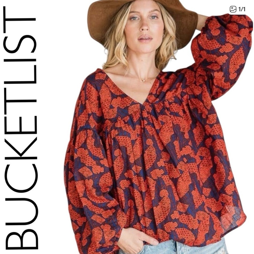 BUCKETLIST Boho Flower Top - NWT